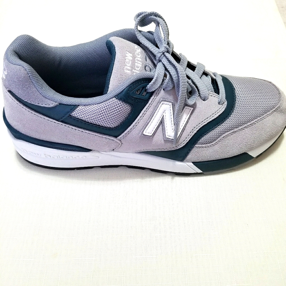 COPY - New Balance 597 (Size 9)
